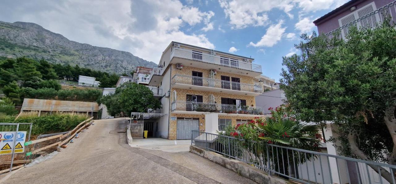 Apartments Duvnjak 오미스 외부 사진