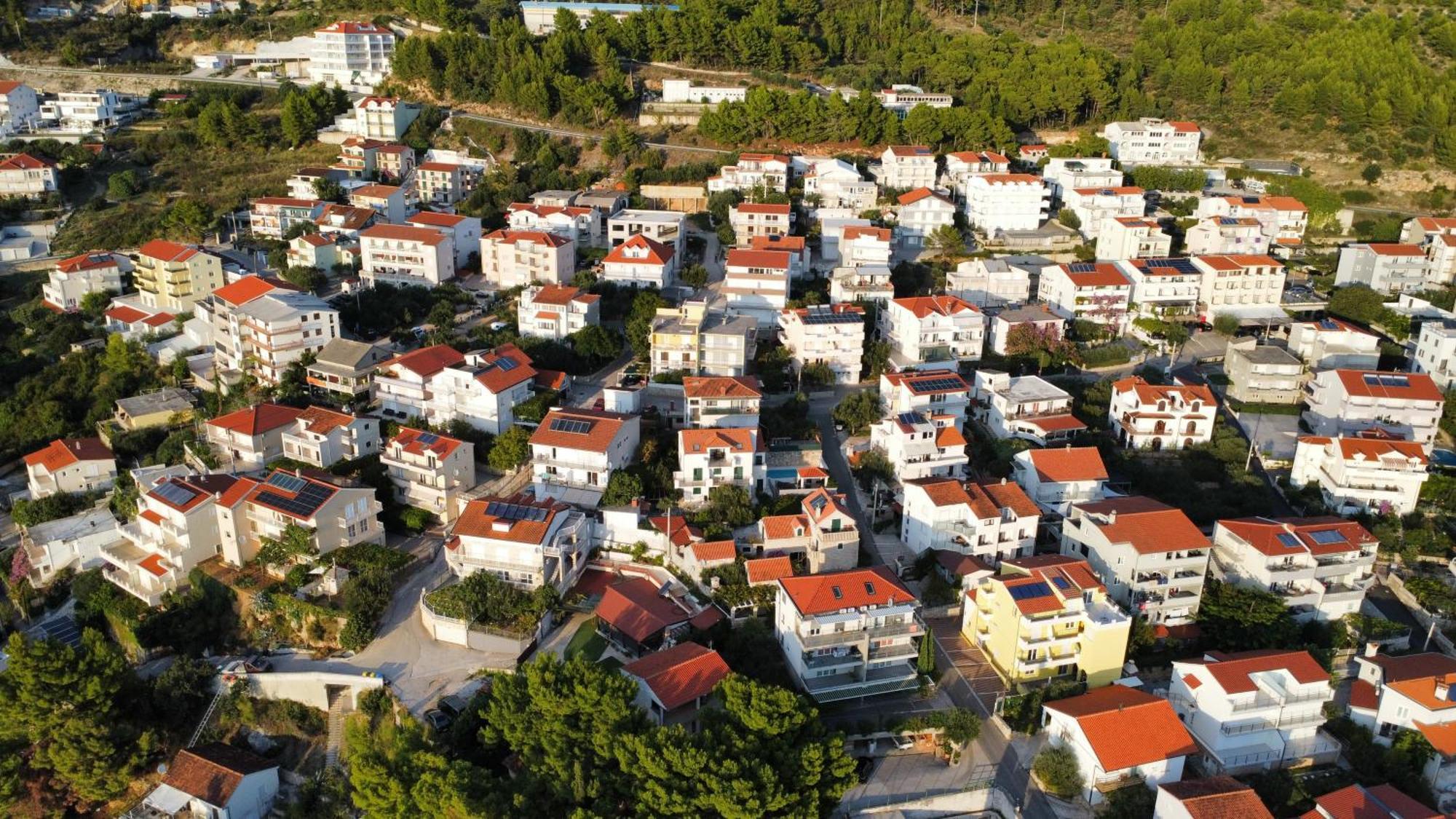 Apartments Duvnjak 오미스 외부 사진